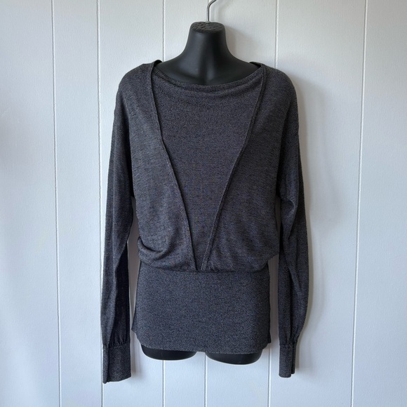 Escada Tops - Escada Gray Long Sleeve Top | Size EU 36